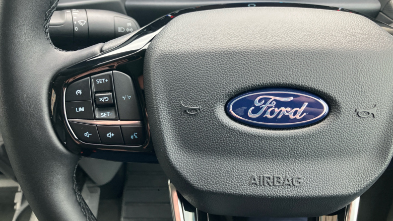 Ford Transit Custom E-320 L1 Rwd 100kW 65kWh H1 Van Limited Auto